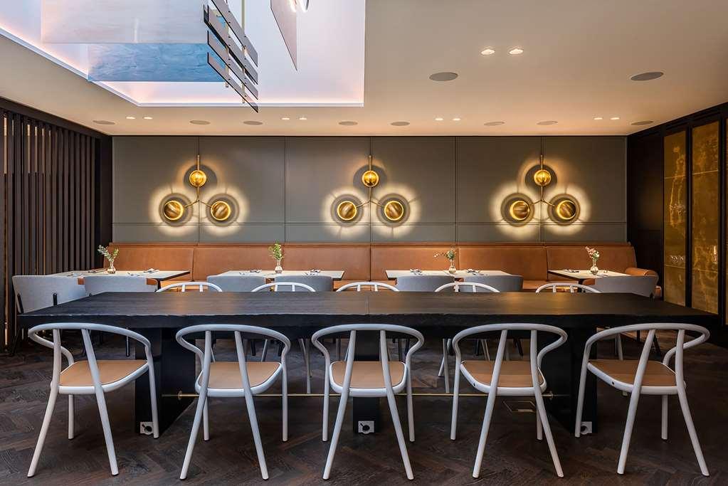 Maximilian 4* Prag